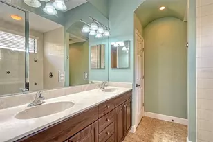 11409 Hawick Pl, Lakewood Ranch, FL 34202 - Photo 21