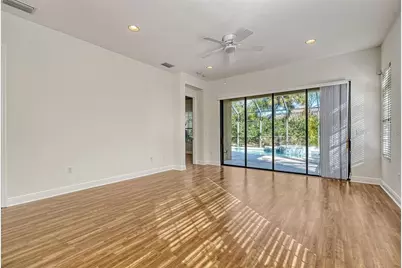 11409 Hawick Place, Lakewood Ranch, FL 34202 - Photo 5