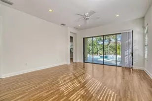 11409 Hawick Pl, Lakewood Ranch, FL 34202 - Photo 5