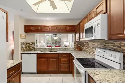 8750 Olde Hickory Avenue #9209, Sarasota, FL 34238 - Photo 15