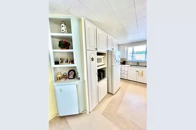 132 S Park Drive, Venice, FL 34285 - Photo 7