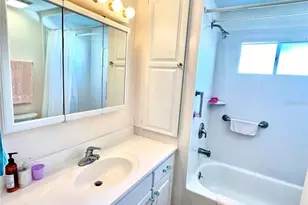 132 S Park Dr, Venice, FL 34285 - Photo 15