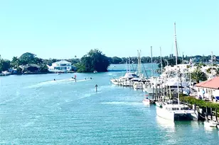 132 S Park Dr, Venice, FL 34285 - Photo 35