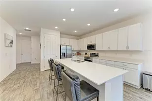 5735 Mezzana Run, Palmetto, FL 34221 - Photo 11