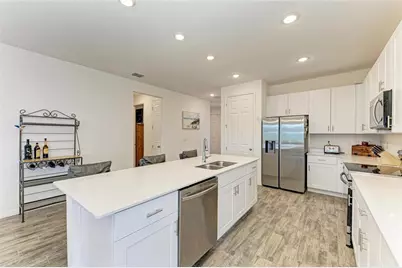 5735 Mezzana Run, Palmetto, FL 34221 - Photo 13