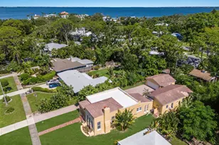 455 Acacia Dr, Sarasota, FL 34234 - Photo 55