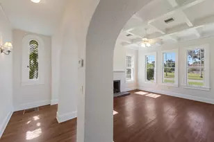 455 Acacia Dr, Sarasota, FL 34234 - Photo 17