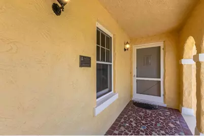 455 Acacia Drive, Sarasota, FL 34234 - Photo 7