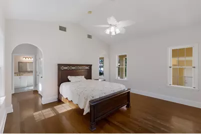 455 Acacia Drive, Sarasota, FL 34234 - Photo 37