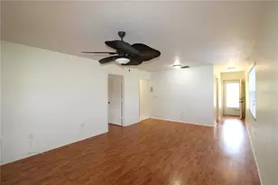 390 301 Blvd W, Bradenton, FL 34205 - Photo 7