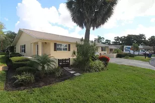 390 301 Blvd W, Bradenton, FL 34205 - Photo 1