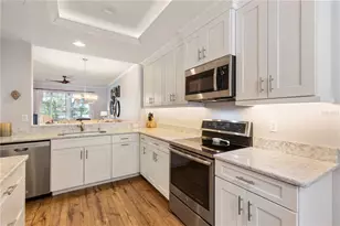 8750 Olde Hickory Ave, Sarasota, FL 34238 - Photo 11