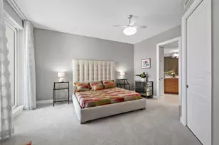 2050 Benjamin Franklin Dr, Sarasota, FL 34236 - Photo 27