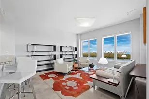 2050 Benjamin Franklin Dr, Sarasota, FL 34236 - Photo 11