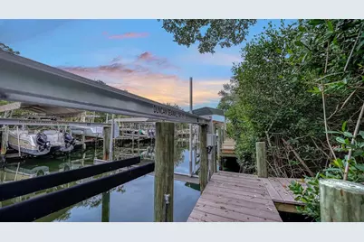 7154 Hawks Harbor Circle, Bradenton, FL 34207 - Photo 73