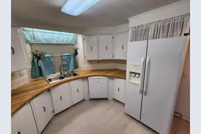 808 53rd Avenue E #288, Bradenton, FL 34203 - Photo 9