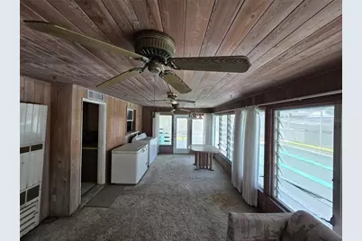 1330 Rhodes Avenue, Sarasota, FL 34239 - Photo 5