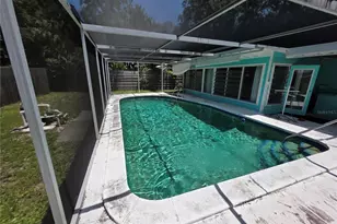 1330 Rhodes Ave, Sarasota, FL 34239 - Photo 17