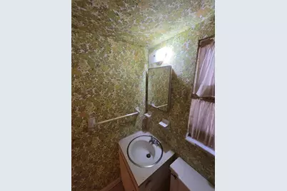 1330 Rhodes Avenue, Sarasota, FL 34239 - Photo 3