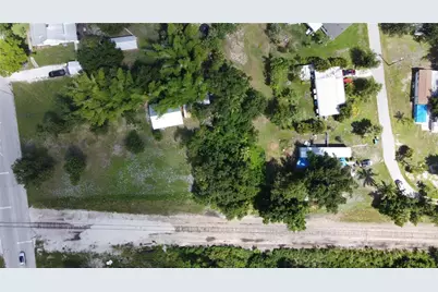 1605 Griffith Avenue, Punta Gorda, FL 33982 - Photo 3