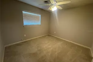 3013 Jennings Dr, Sarasota, FL 34239 - Photo 11