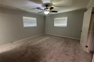 3013 Jennings Dr, Sarasota, FL 34239 - Photo 9