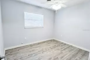 3013 Jennings Dr, Sarasota, FL 34239 - Photo 15