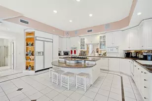 4198 Boca Pointe Dr, Sarasota, FL 34238 - Photo 27