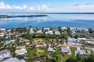 153 N Adams Dr, Sarasota, FL 34236 - Photo 19