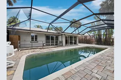 153 N Adams Drive, Sarasota, FL 34236 - Photo 11