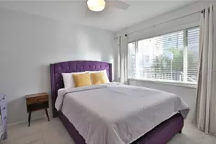 422 Julia Pl, Sarasota, FL 34236 - Photo 15