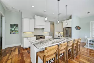 830 Tarawitt Dr, Longboat Key, FL 34228 - Photo 13