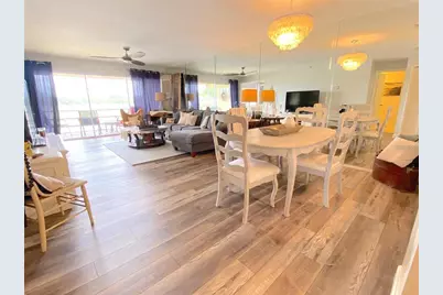 7041 W Country Club Drive N #218, Sarasota, FL 34243 - Photo 11