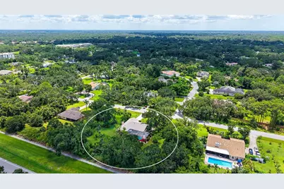 5879 Ravenwood Drive, Sarasota, FL 34243 - Photo 7