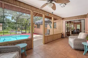 5879 Ravenwood Dr, Sarasota, FL 34243 - Photo 37