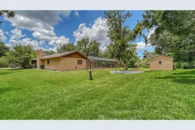 5879 Ravenwood Drive, Sarasota, FL 34243 - Photo 47