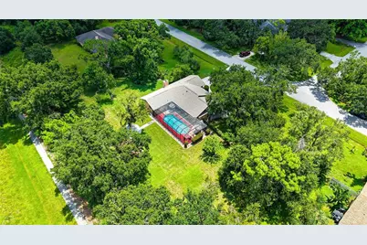 5879 Ravenwood Drive, Sarasota, FL 34243 - Photo 49