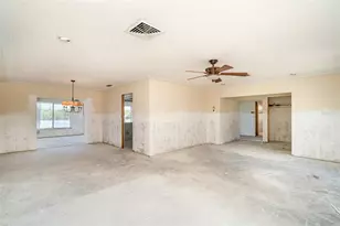 10427 Spoonbill Rd W, Bradenton, FL 34209 - Photo 5