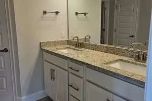 804 Polaris Rd, Venice, FL 34293 - Photo 5