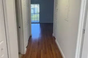 13300 Walsingham Rd, Largo, FL 33774 - Photo 9