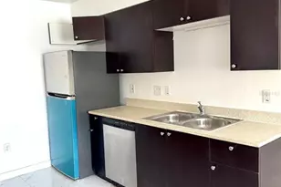 13300 Walsingham Rd, Largo, FL 33774 - Photo 5