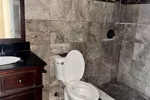 13300 Walsingham Rd, Largo, FL 33774 - Photo 9