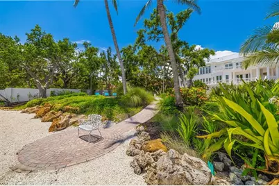8585 Midnight Pass Road, Sarasota, FL 34242 - Photo 93