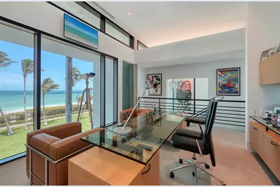 8250 Sanderling Road, Sarasota, FL 34242 - Photo 27