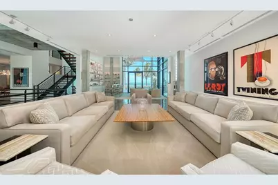 8250 Sanderling Road, Sarasota, FL 34242 - Photo 15