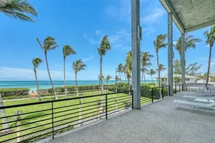 8250 Sanderling Rd, Sarasota, FL 34242 - Photo 39