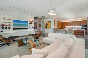 8250 Sanderling Rd, Sarasota, FL 34242 - Photo 21