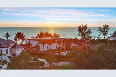 8250 Sanderling Road, Sarasota, FL 34242 - Photo 3