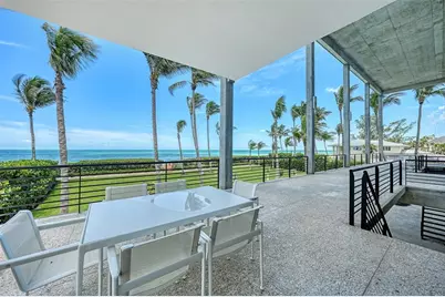 8250 Sanderling Road, Sarasota, FL 34242 - Photo 37