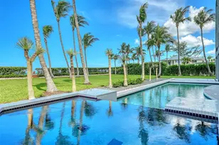 8250 Sanderling Rd, Sarasota, FL 34242 - Photo 47